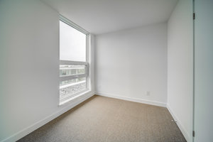 LR (17 of 22).jpg